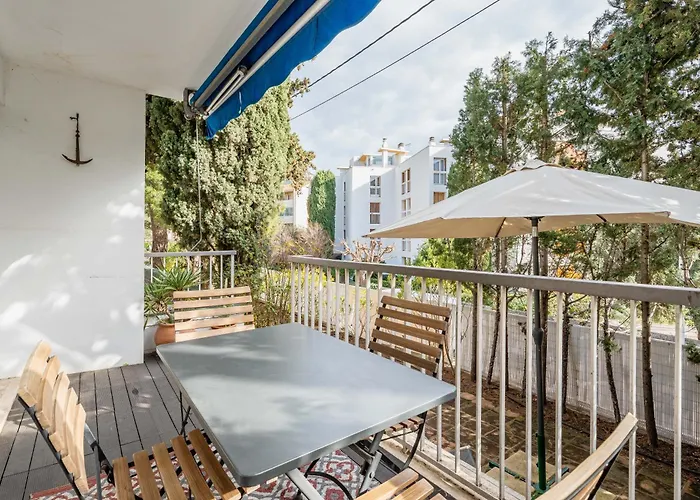 Le Kalliste Par Dodo A Appartement