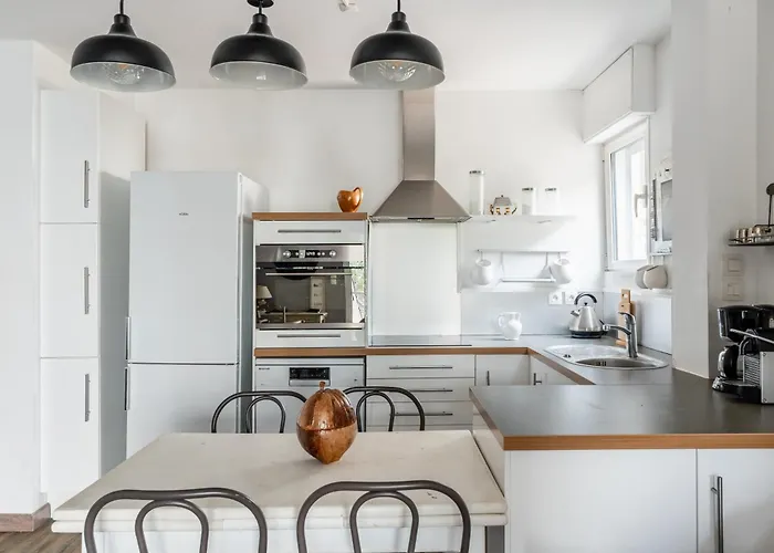 Le Kalliste Par Dodo A Appartement *
