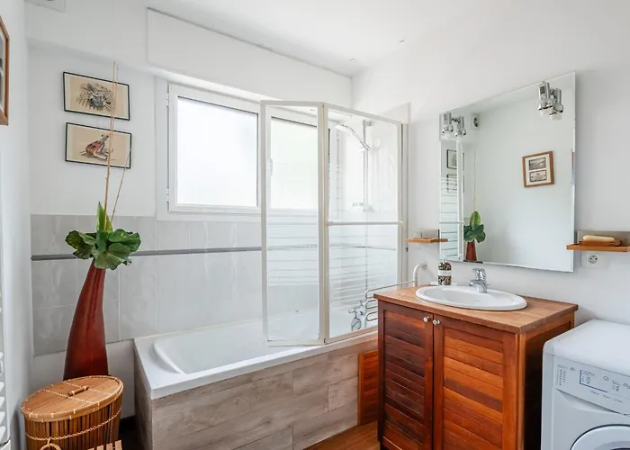 Le Kalliste Par Dodo A Apartman